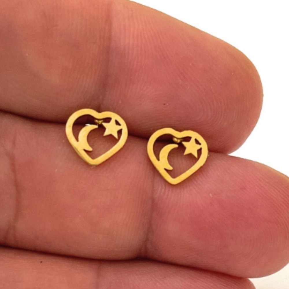 Gold  Stainless steel minimalist Star  Moon And Heart  post stud Earrings /m15